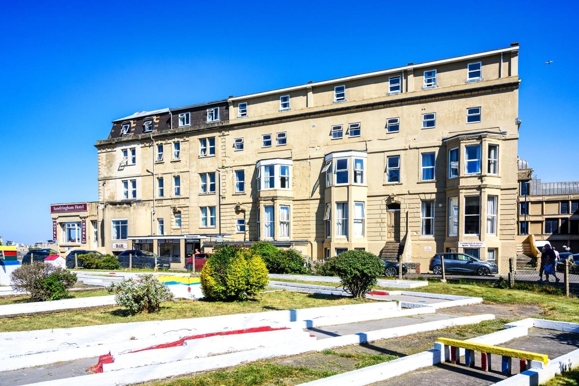 The Sandringham Hotel ويستون سوبر مير المظهر الخارجي الصورة